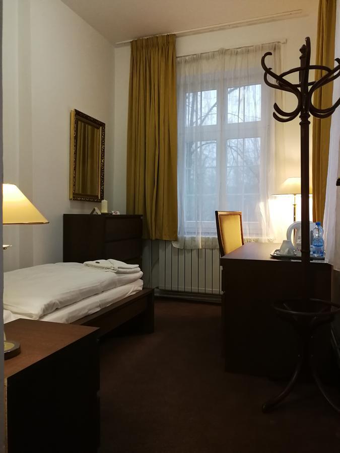 Retro Hotel Villa Ostrava Eksteriør bilde